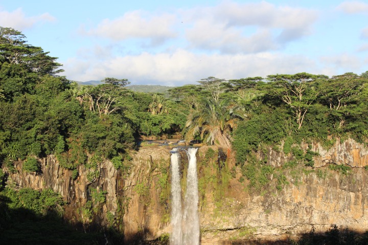 And it also has a beautiful Waterfall! The Chamarel Waterfall..